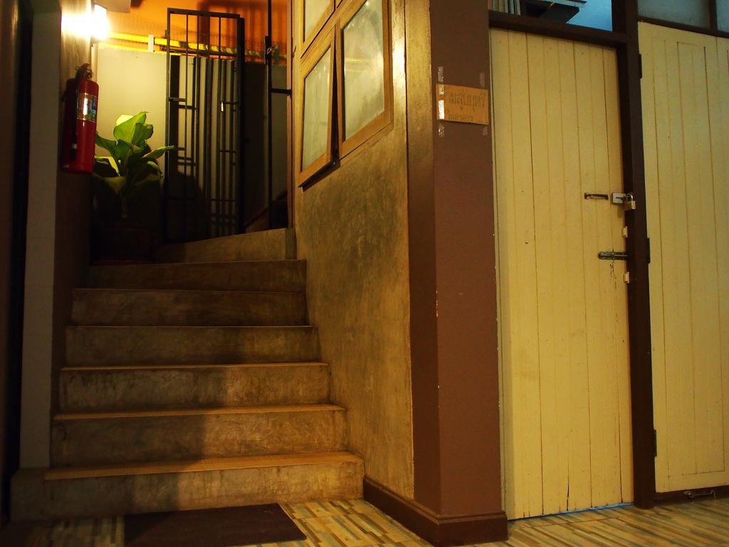 Chommuang Guest House Αγιουτάγια Εξωτερικό φωτογραφία